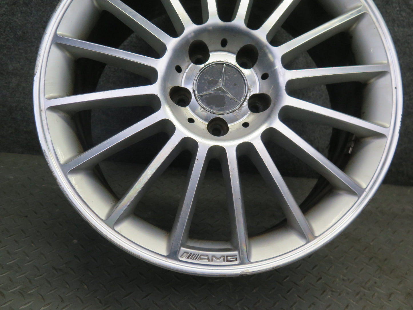 05-11 Mercedes R171 SLK55 AMG Front R18 18" Alloy Wheel Rim 18x7.5J ET37 OEM