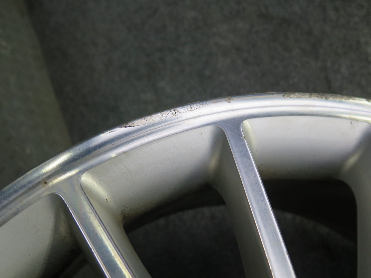 05-11 Mercedes R171 SLK55 AMG Front R18 18" Alloy Wheel Rim 18x7.5J ET37 OEM