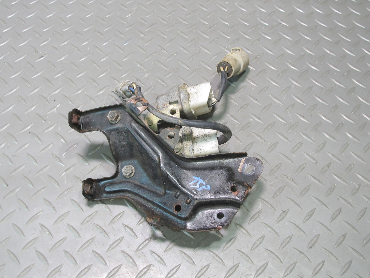 86-92 Toyota Supra MA70L A/C Air Conditioning Fan Relay Module w Bracket OEM