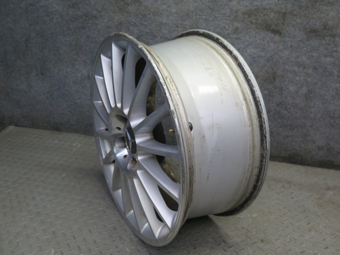 05-11 Mercedes R171 SLK55 AMG Front R18 18" Alloy Wheel Rim 18x7.5J ET37 OEM