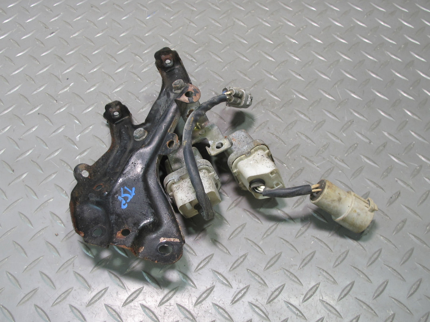 86-92 Toyota Supra MA70L A/C Air Conditioning Fan Relay Module w Bracket OEM