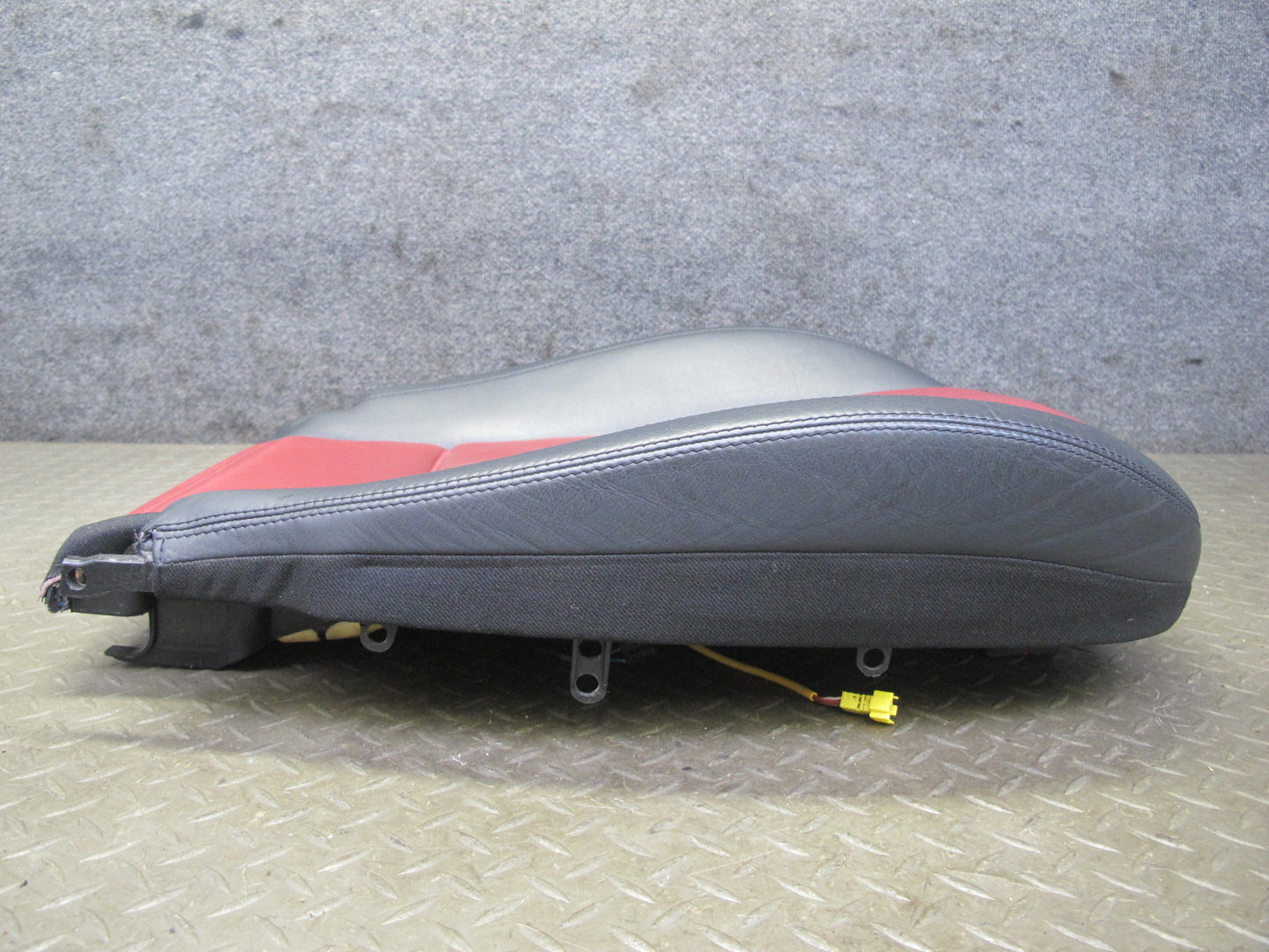 05-06 Mercedes R171 SLK55 AMG Front Right Leather Seat Lower Cushion RED OEM