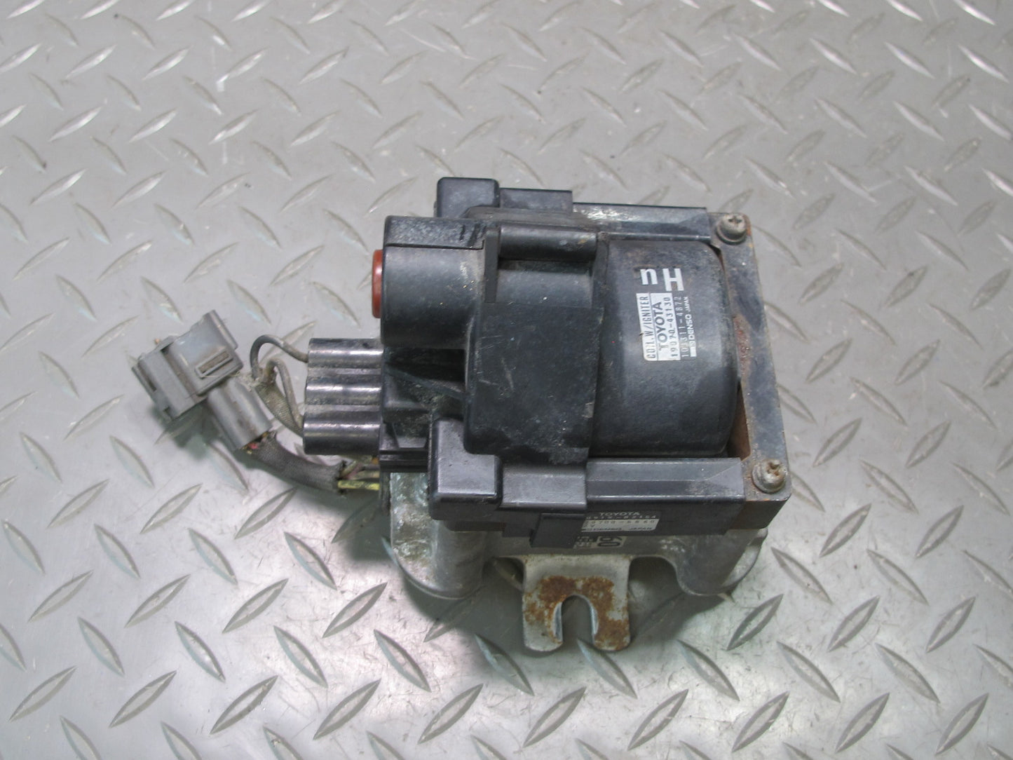 87-92 Toyota Supra MK3 7MGE NON Turbo Ignition Coil Pack 89620-14430 OEM