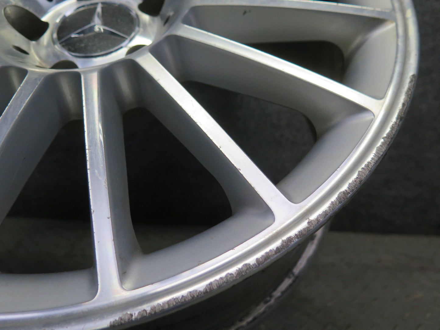 05-11 Mercedes R171 SLK55 AMG Rear R18 18" Alloy Wheel Rim 18x8.5J ET30 OEM