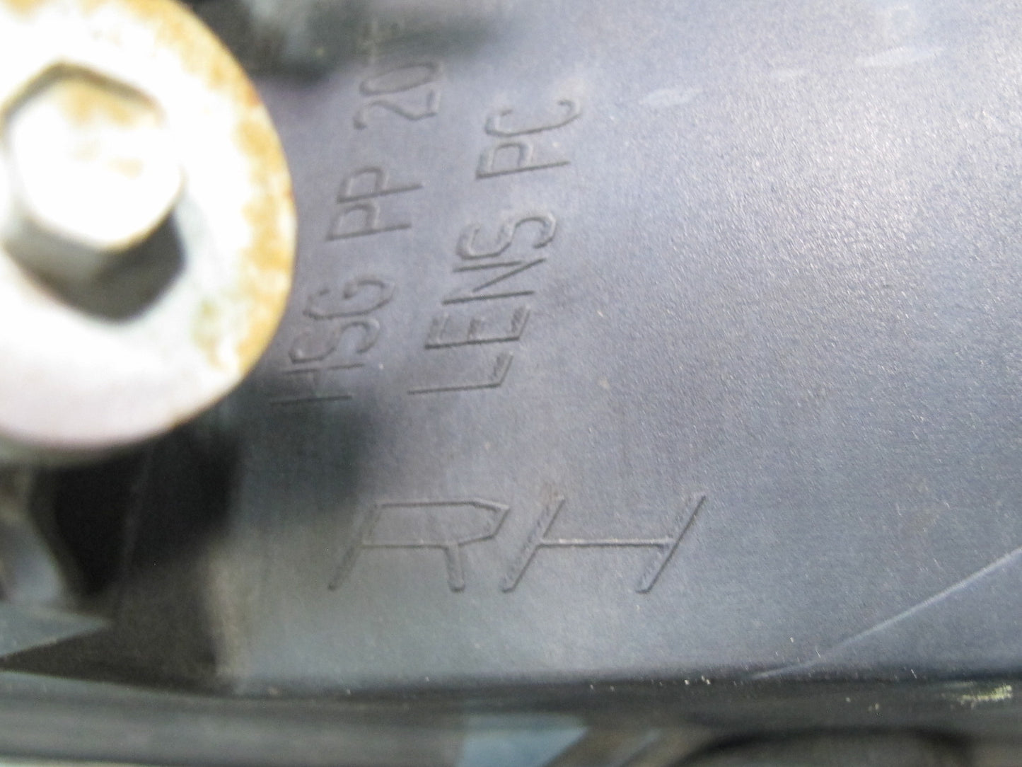 2007-2014 Cadillac Escalade Front Left & Right Driving Fog Light Lamp Set of 2