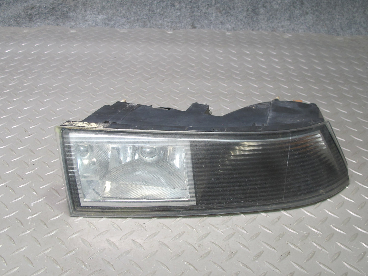 2007-2014 Cadillac Escalade Front Left & Right Driving Fog Light Lamp Set of 2