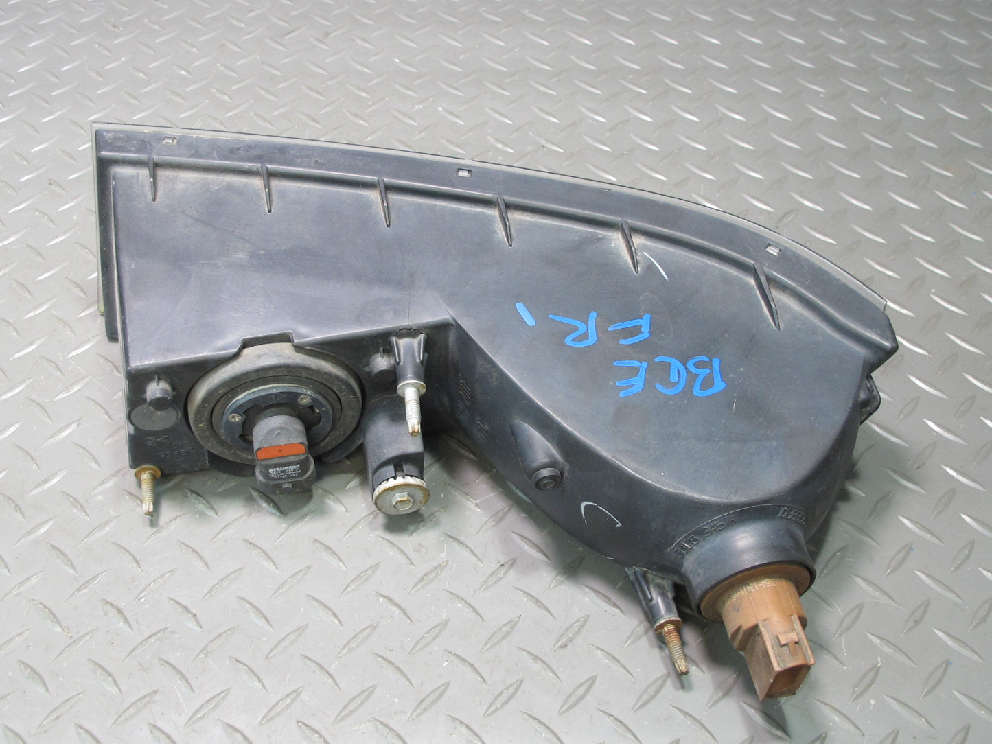 2007-2014 Cadillac Escalade Front Left & Right Driving Fog Light Lamp Set of 2