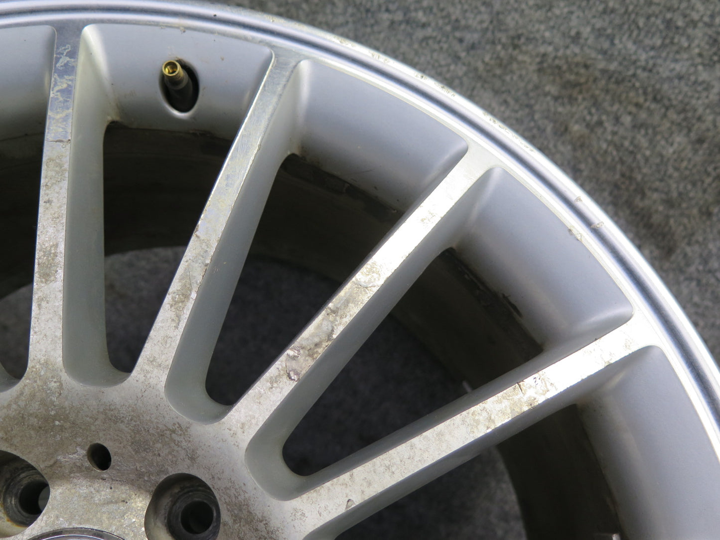 05-11 Mercedes R171 SLK55 AMG Rear R18 18" Alloy Wheel Rim 18x8.5J ET30 OEM