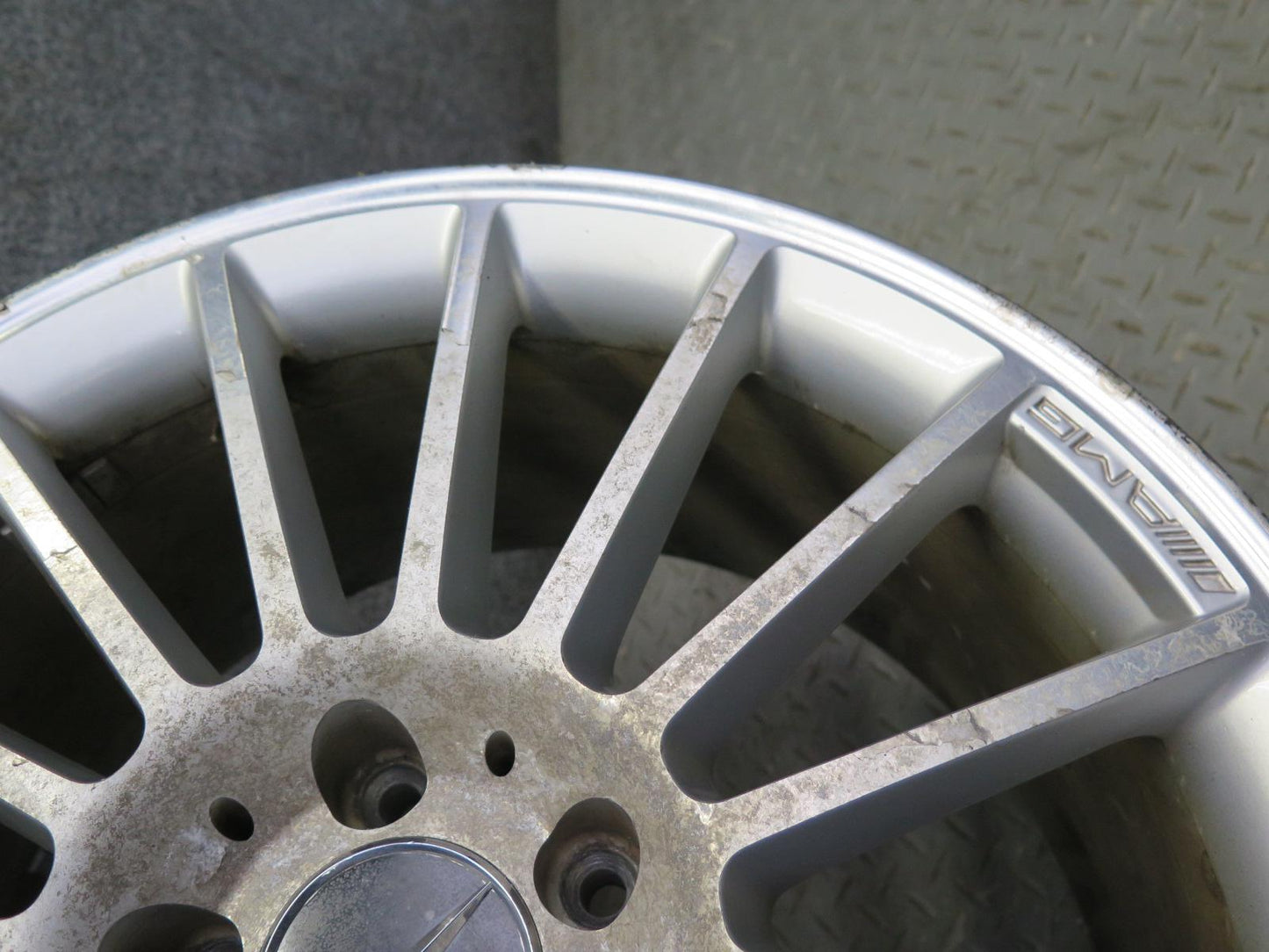 05-11 Mercedes R171 SLK55 AMG Rear R18 18" Alloy Wheel Rim 18x8.5J ET30 OEM