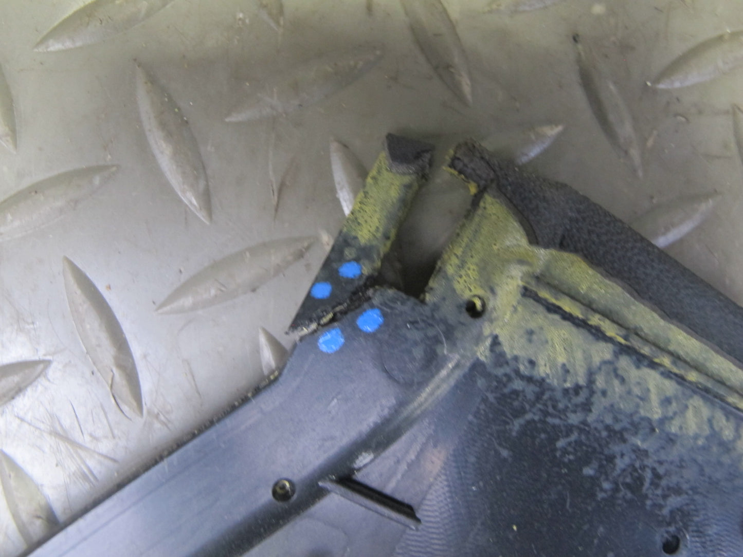 05-11 Mercedes R171 SLK55 AMG Rear Roll Bar Trim Cover Panel 1716901825 OEM