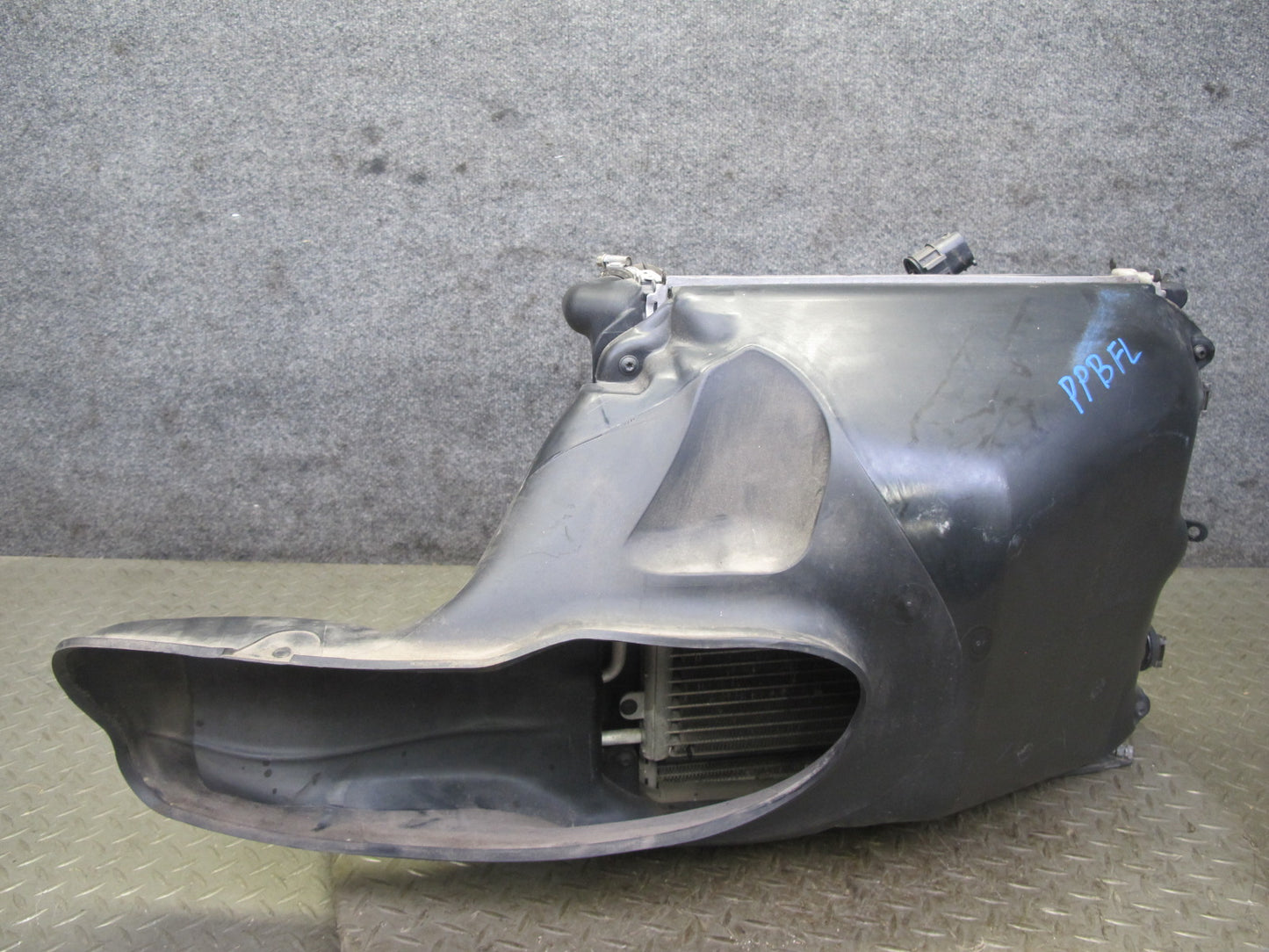 97-04 Porsche Boxster 986 Engine Left Side Cooling Radiator Condenser Support