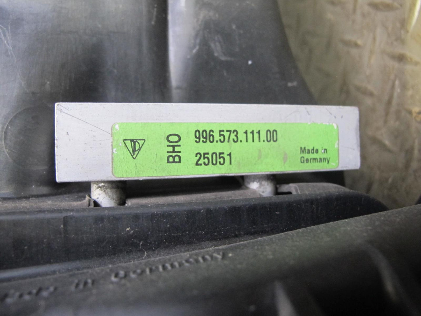 97-04 Porsche Boxster 986 Engine Left Side Cooling Radiator Condenser Support