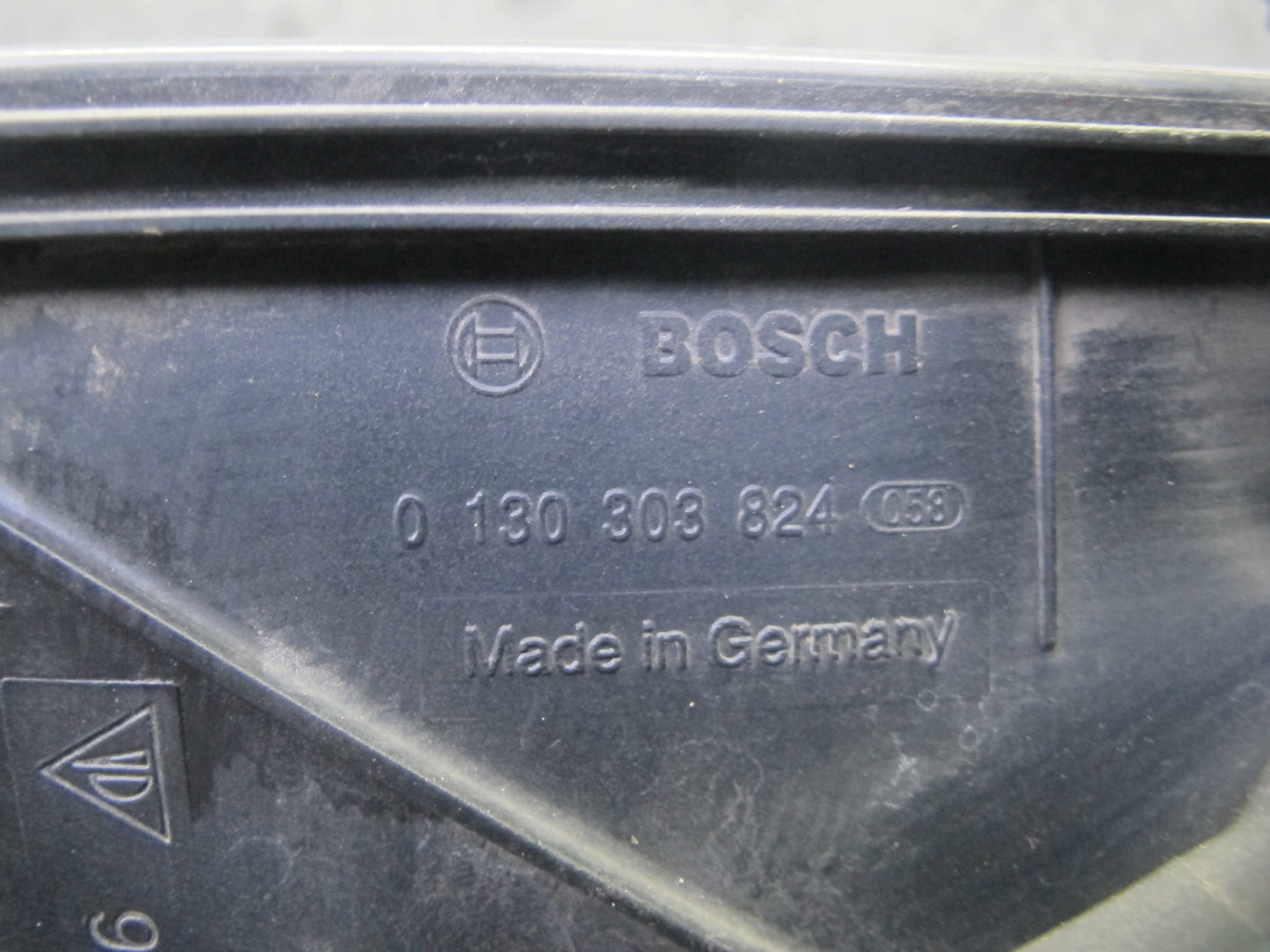 97-04 Porsche Boxster 986 Engine Left Side Cooling Radiator Condenser Support