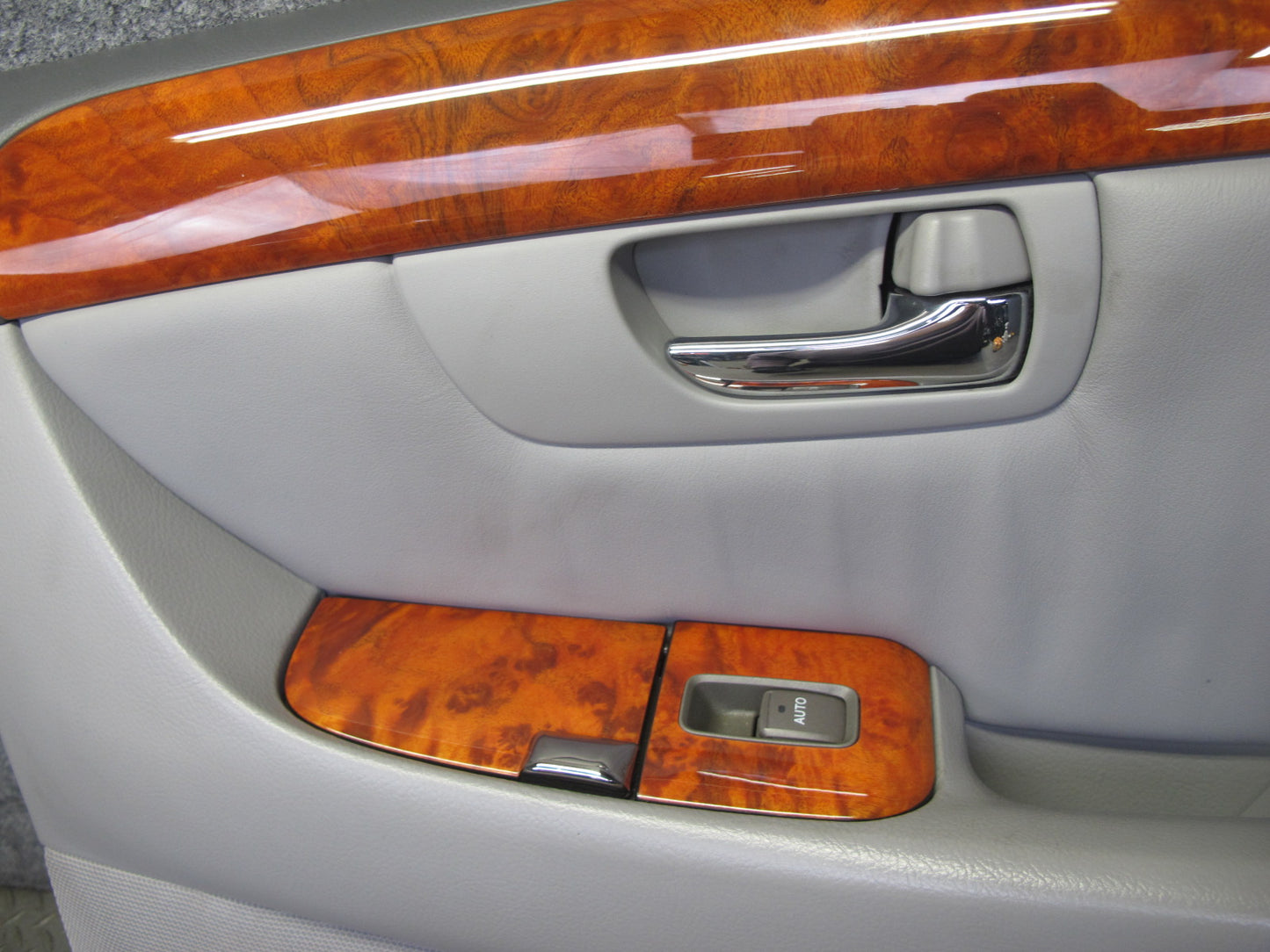 04-06 Lexus UCF30L LS430 Set of 2 Rear Door Interior Trim Cover Panel Ash OEM