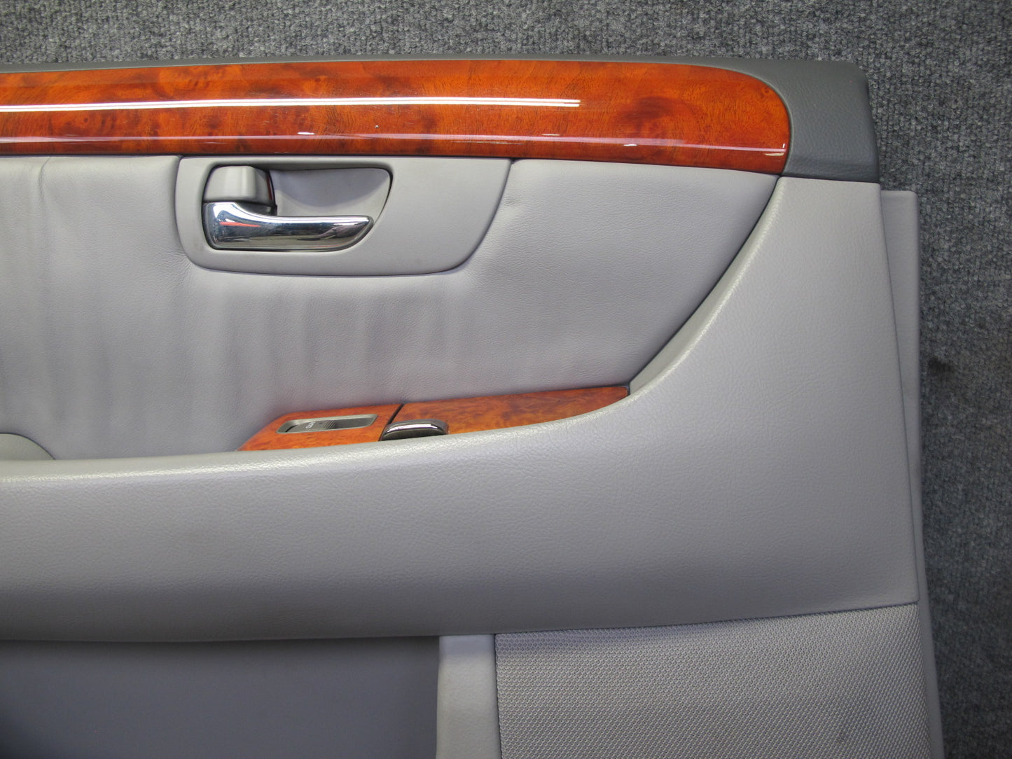 04-06 Lexus UCF30L LS430 Set of 2 Rear Door Interior Trim Cover Panel Ash OEM