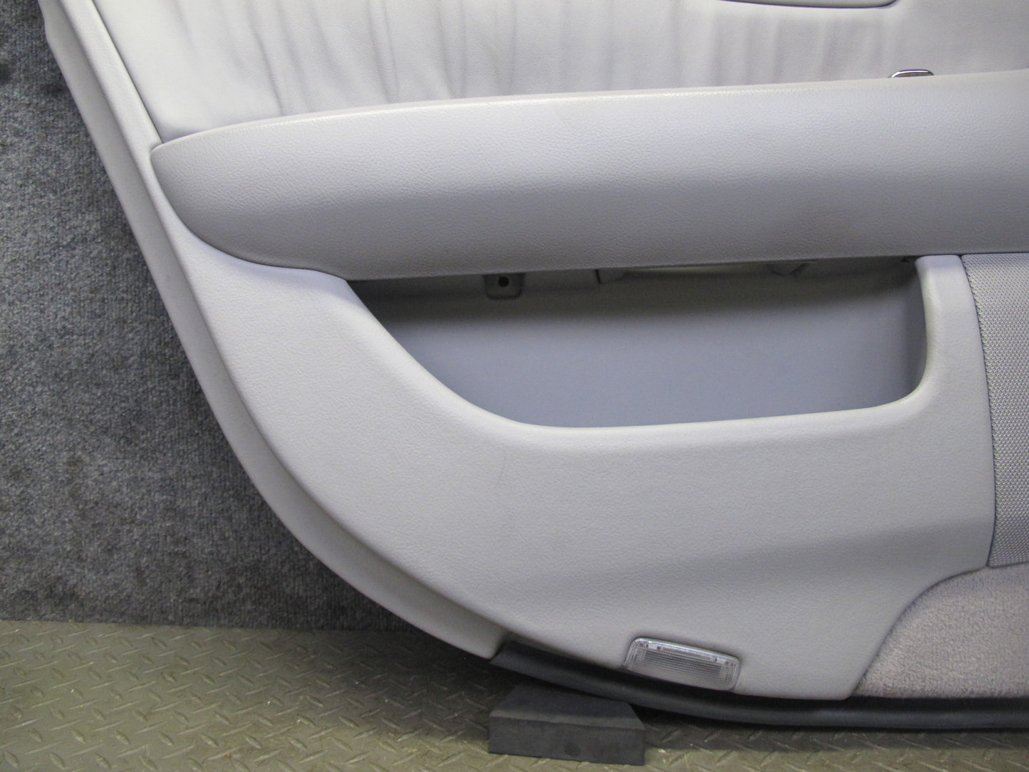 04-06 Lexus UCF30L LS430 Set of 2 Rear Door Interior Trim Cover Panel Ash OEM