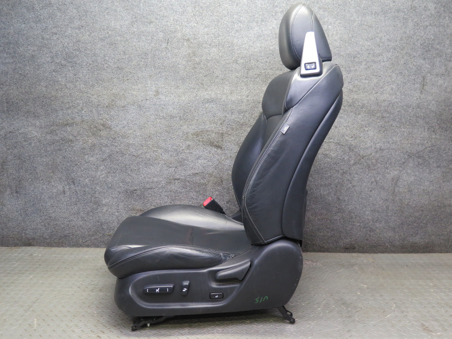 2010 Lexus IS350 IS250 Convert Front Rear Leather Vent Seat Black Set 87K OEM