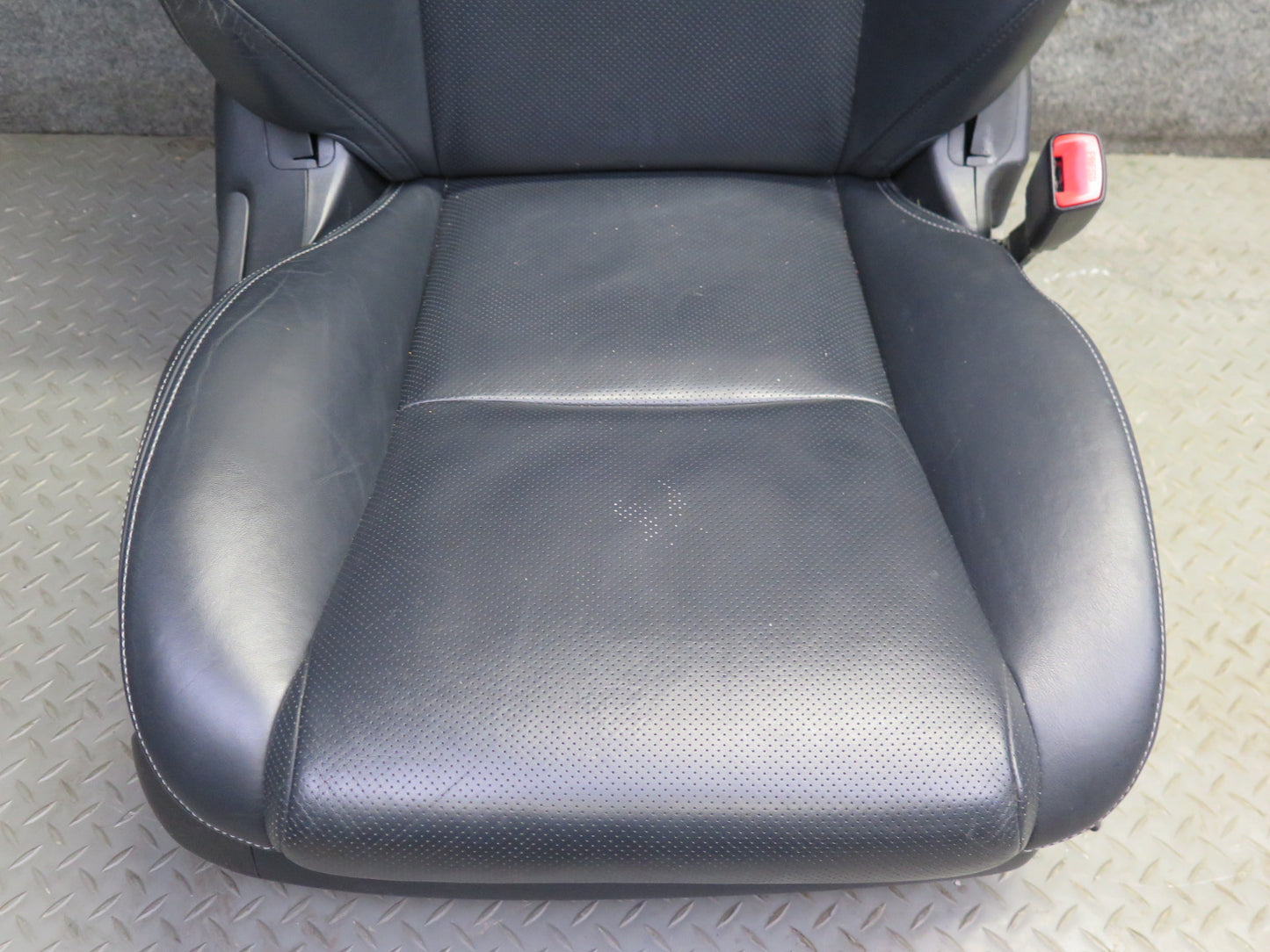 2010 Lexus IS350 IS250 Convert Front Rear Leather Vent Seat Black Set 87K OEM