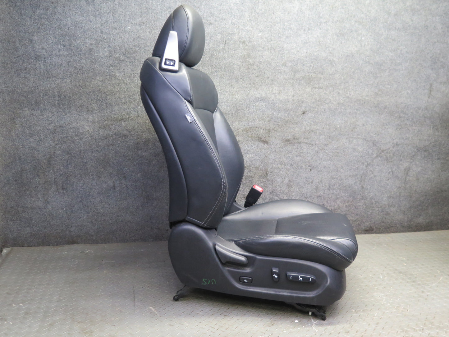 2010 Lexus IS350 IS250 Convert Front Rear Leather Vent Seat Black Set 87K OEM