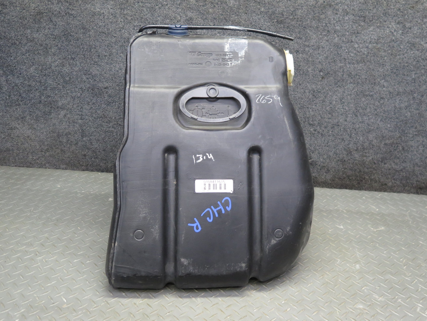 05-13 Chevrolet Corvette C6 Right Fuel Tank w Shield Cover OEM