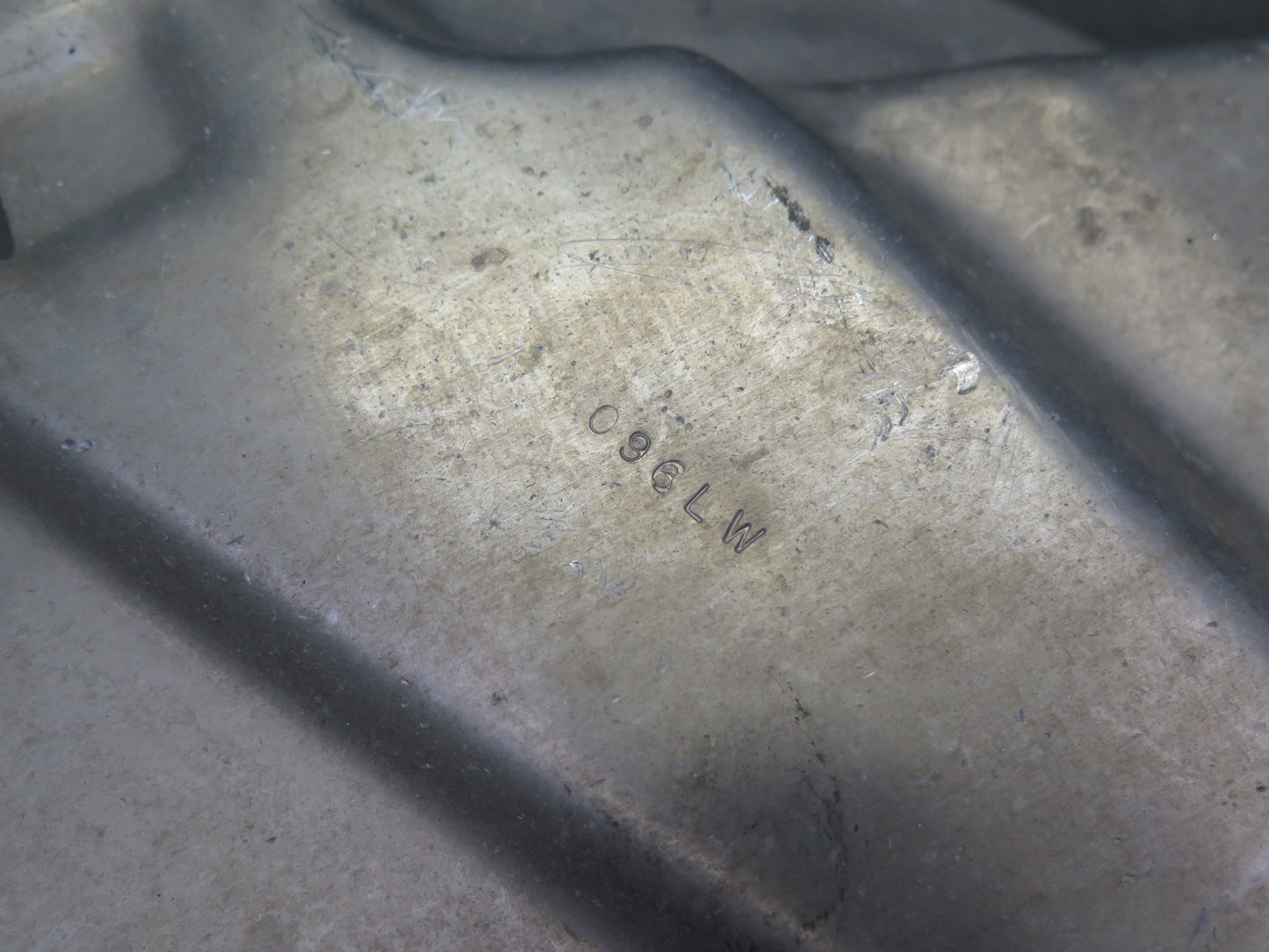 05-13 Chevrolet Corvette C6 Right Fuel Tank w Shield Cover OEM