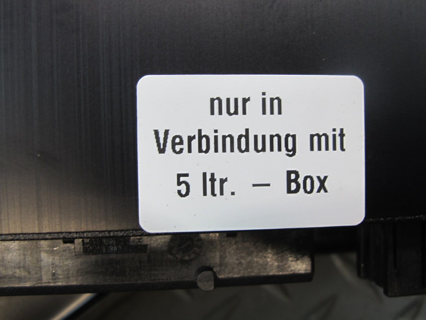 2001-2002 Porsche Boxster 986 Junction Fuse Relay Box Module Unit