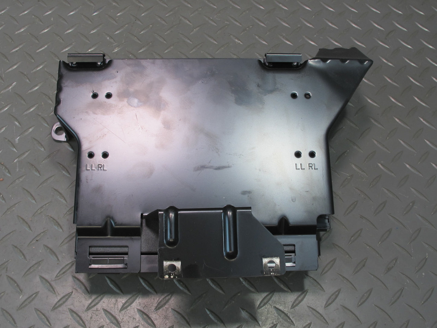 2001-2002 Porsche Boxster 986 Junction Fuse Relay Box Module Unit