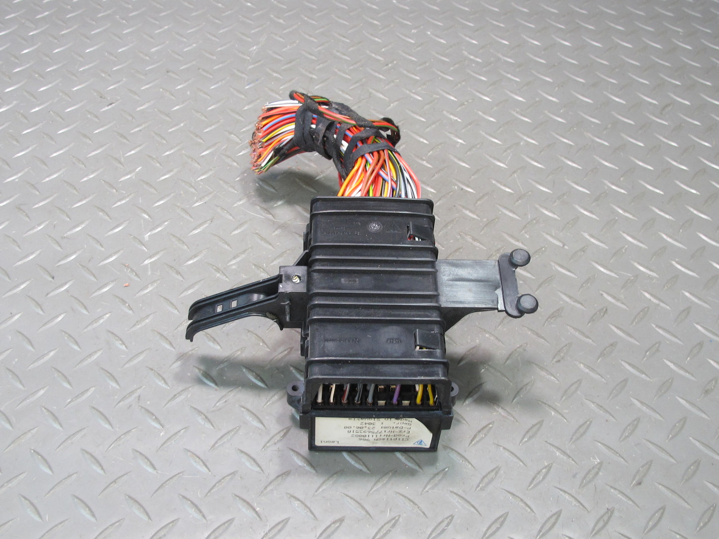 2000-2004 Porsche Boxster 986 Fuse Relay Junction Box Module Unit