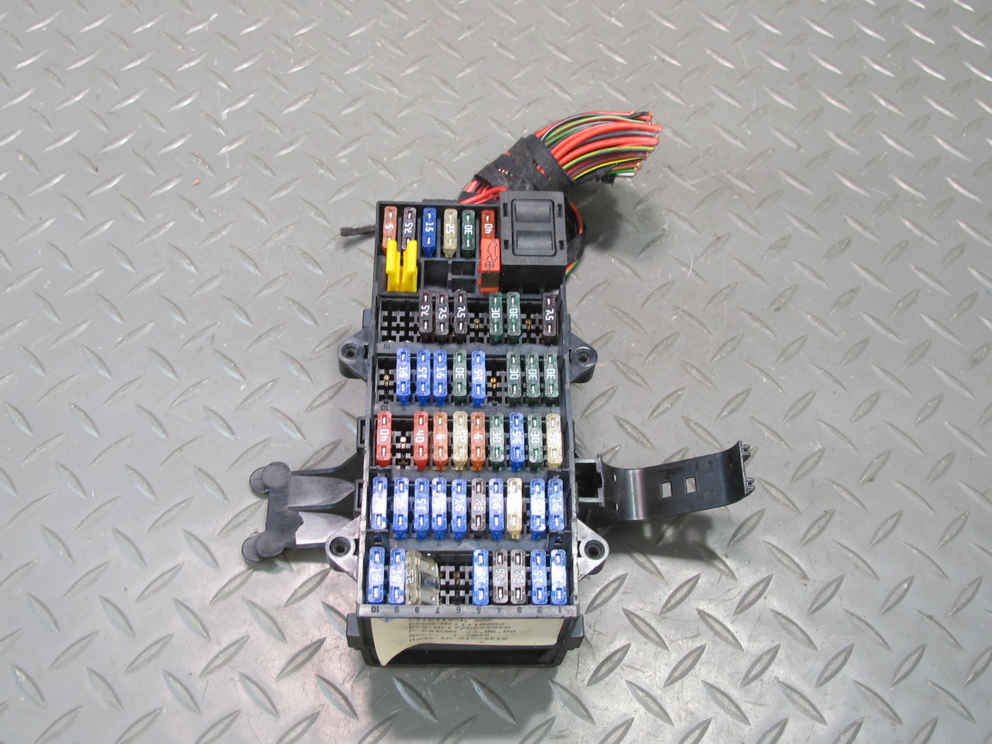 2000-2004 Porsche Boxster 986 Fuse Relay Junction Box Module Unit