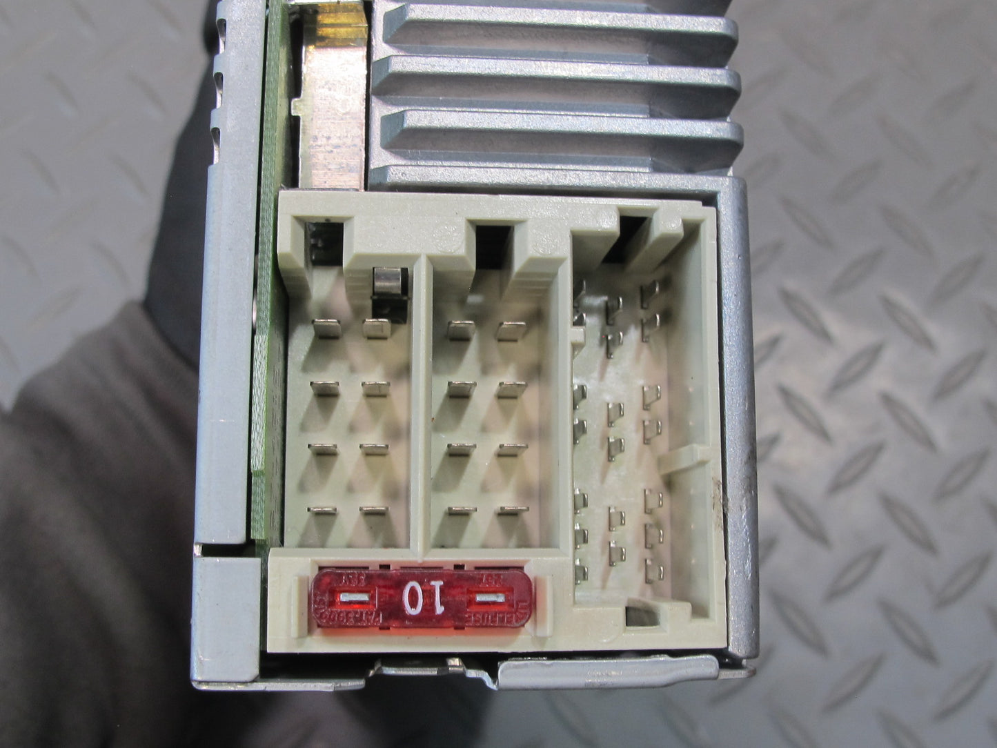 1999-2001 Porsche Boxster 986 CDR220 CD Disc Radio Audio Player Receiver