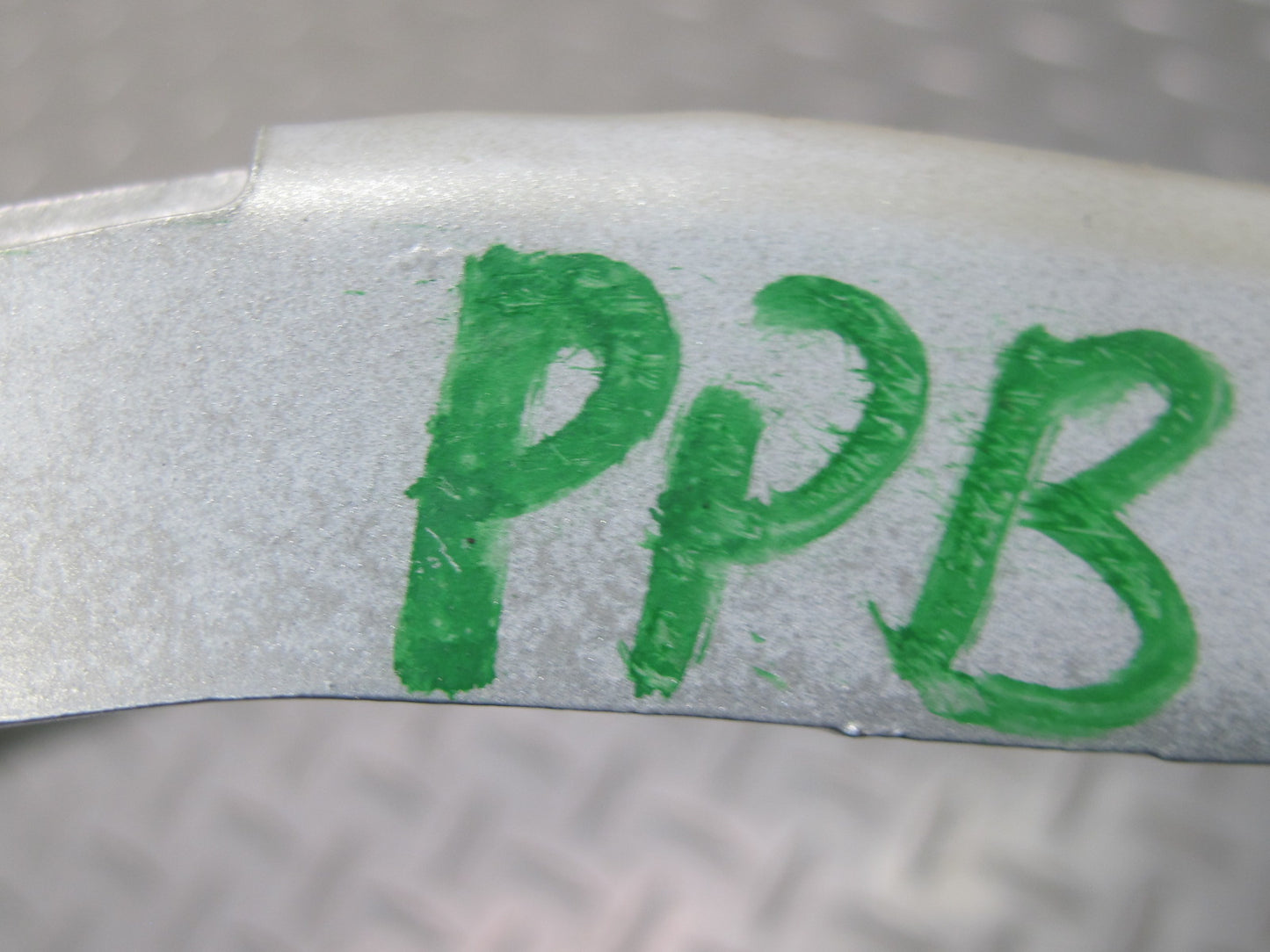 1997-2004 Porsche Boxster 986 Front Left & Right Side  Hood Bonnet Hinge Set