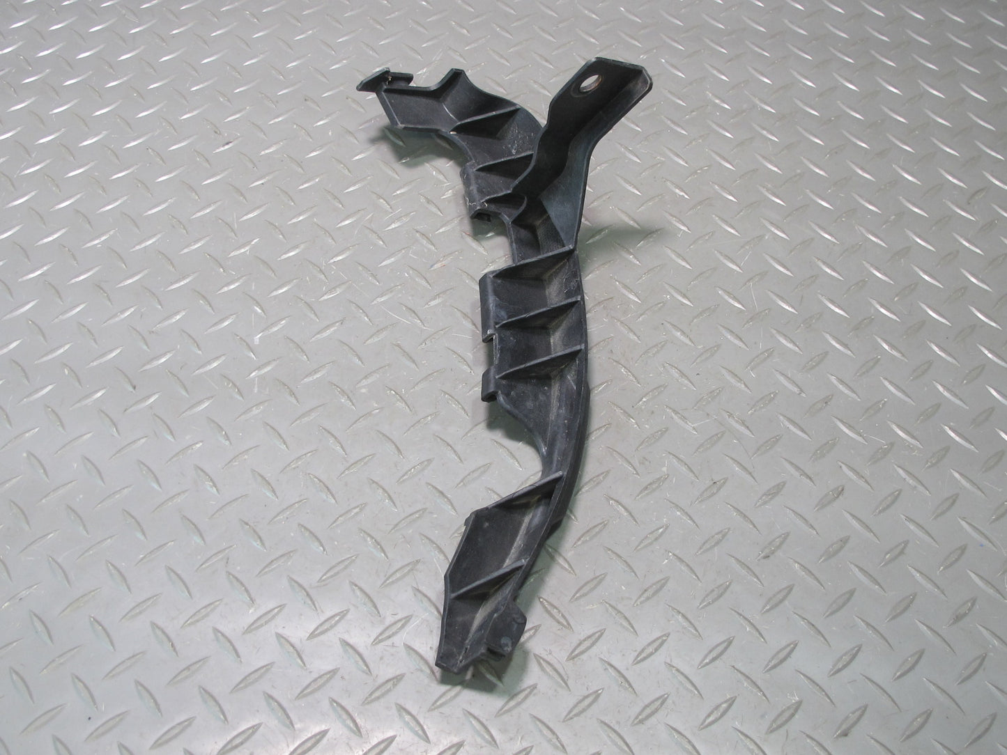 1997-2004 Porsche Boxster 986 Front Left Side Bumper Mount Bracket Support