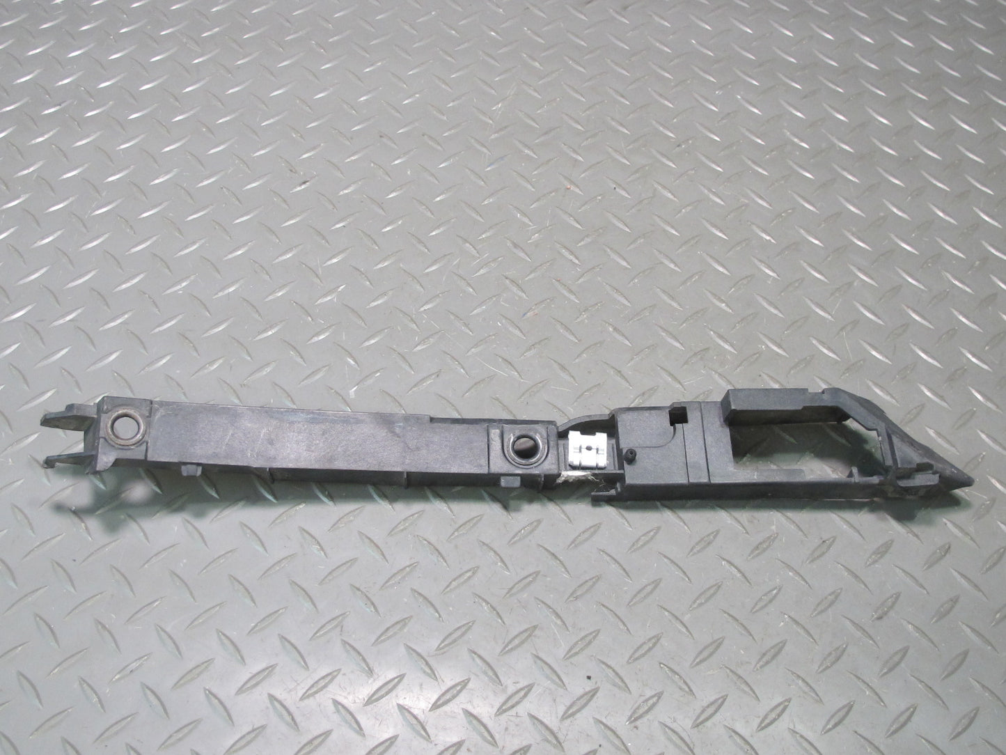 1997-2004 Porsche Boxster 986 Front Left Side Bumper Mount Bracket Support