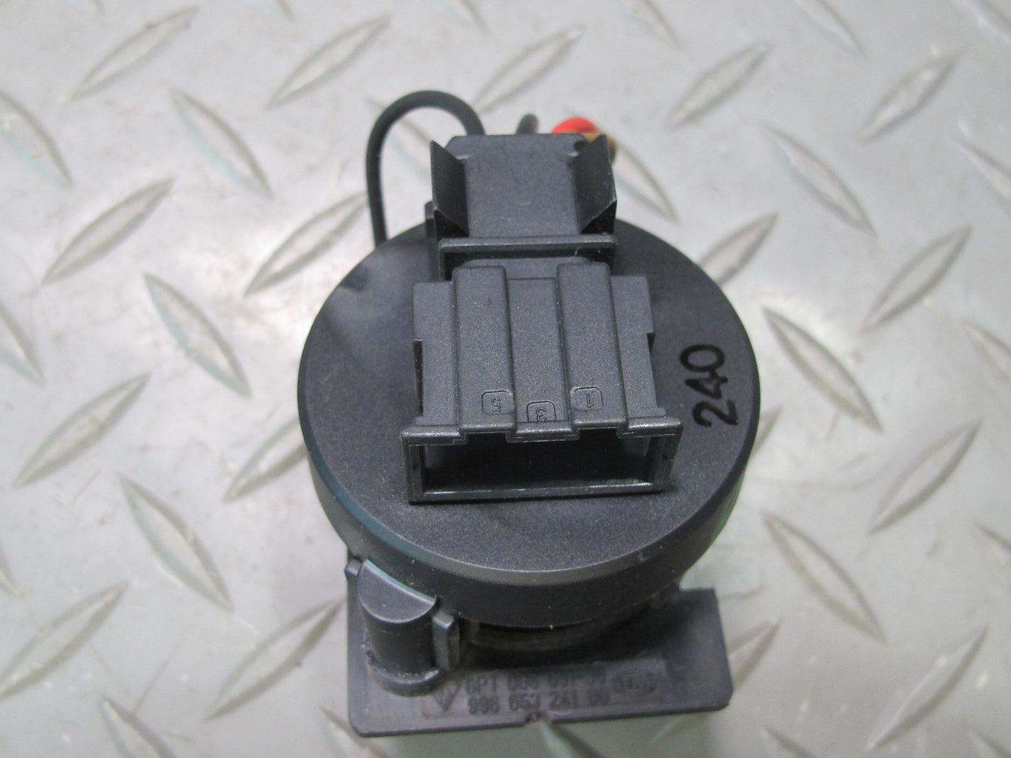 1997-2004 Porsche Boxster 986 Interior Dashboard Temperature Sensor