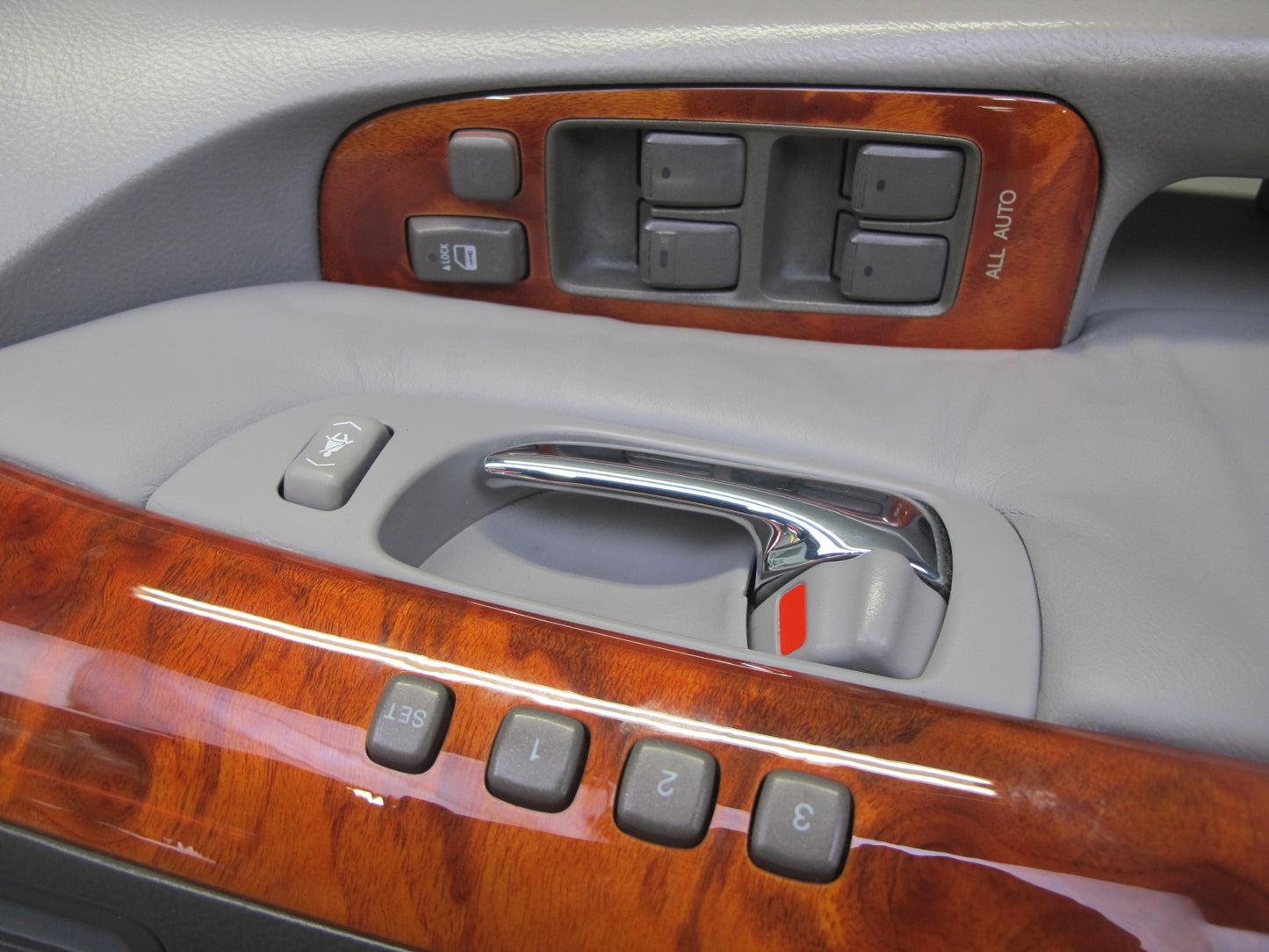 04-06 Lexus UCF30L LS430 Set of 2 Front Door Interior Trim Cover Panel Ash OEM