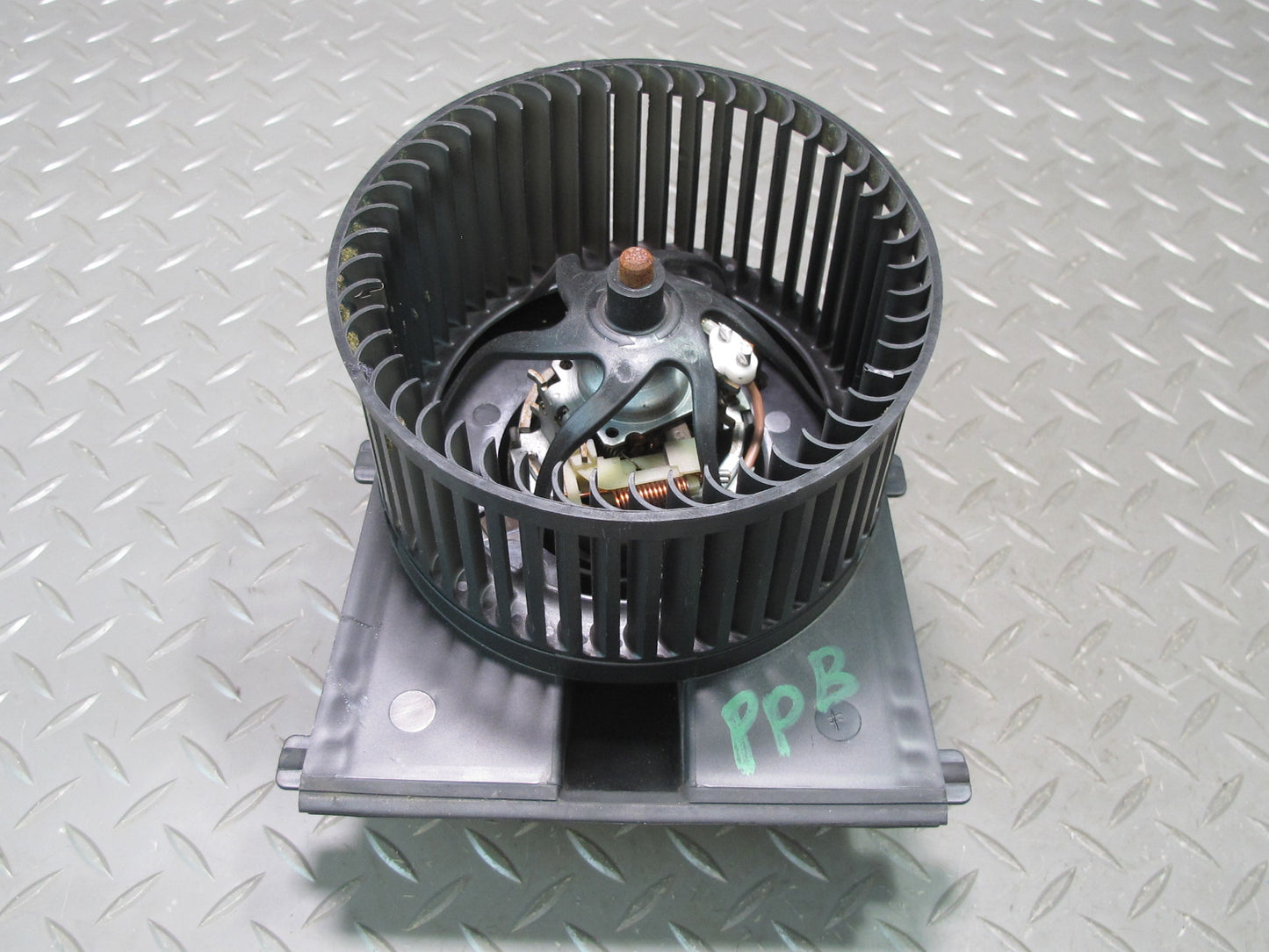 1997-2004 Porsche Boxster 986 A/C Heater Blower Motor Fan W/ Resistor