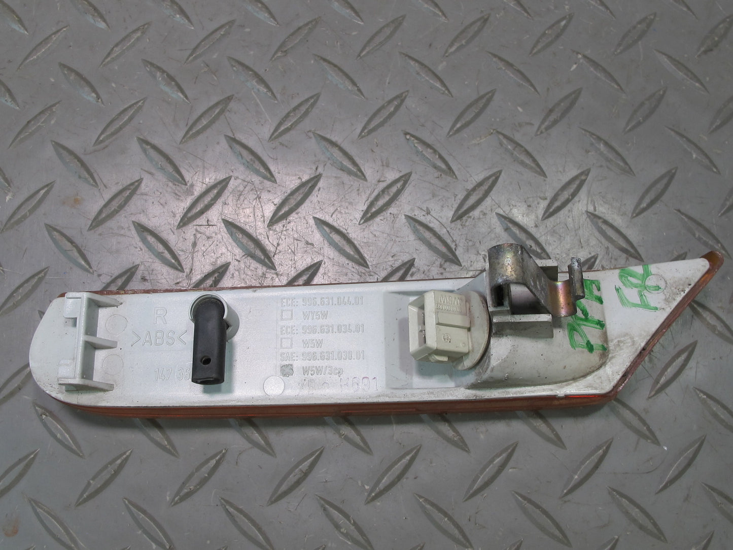 1997-2004 Porsche Boxster 986 Front Left Right Side Turn Signal Marker Light Set