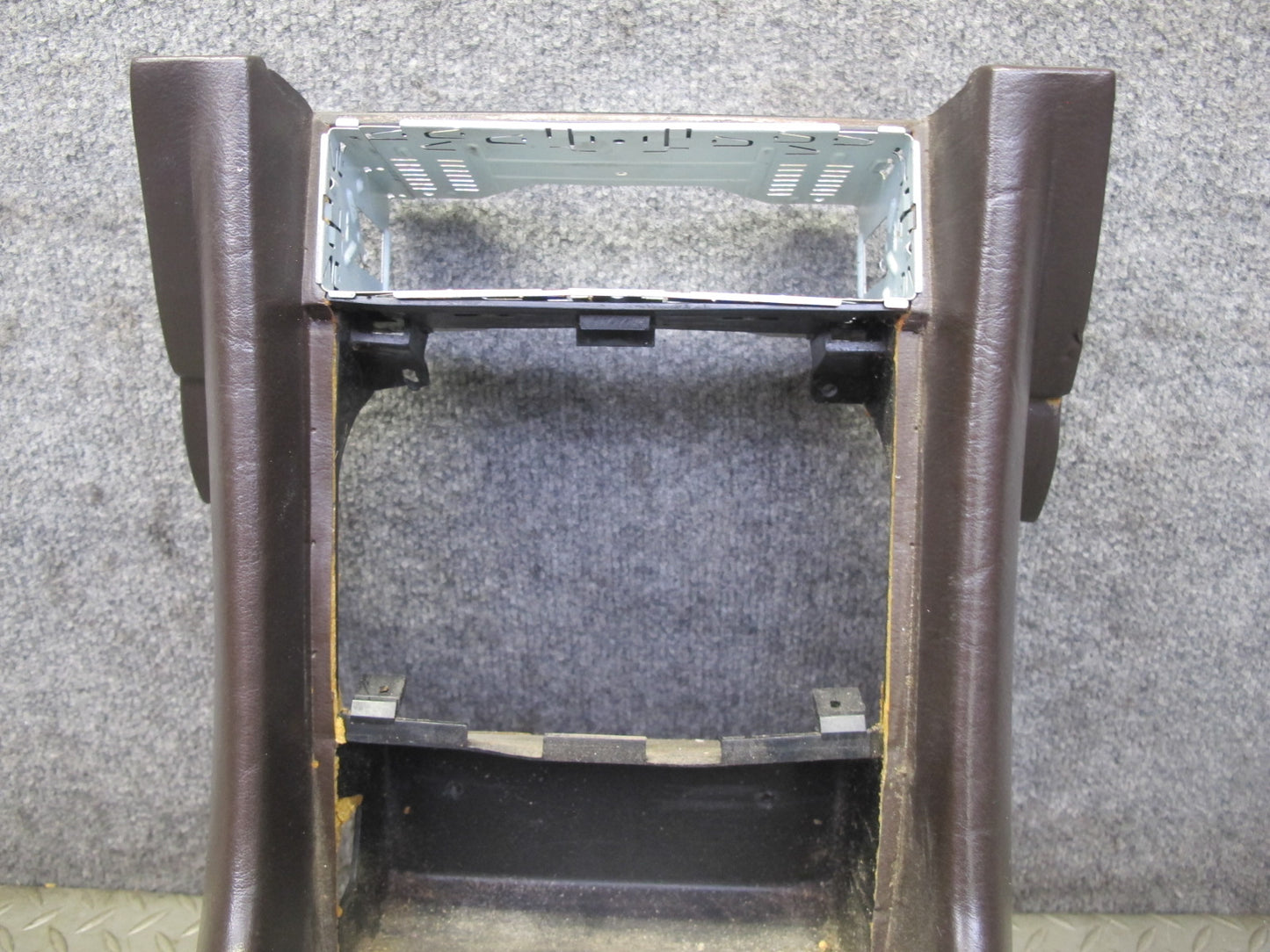 81-85 Mercedes R107 Front Center Console Trim Cover Panel Brown OEM