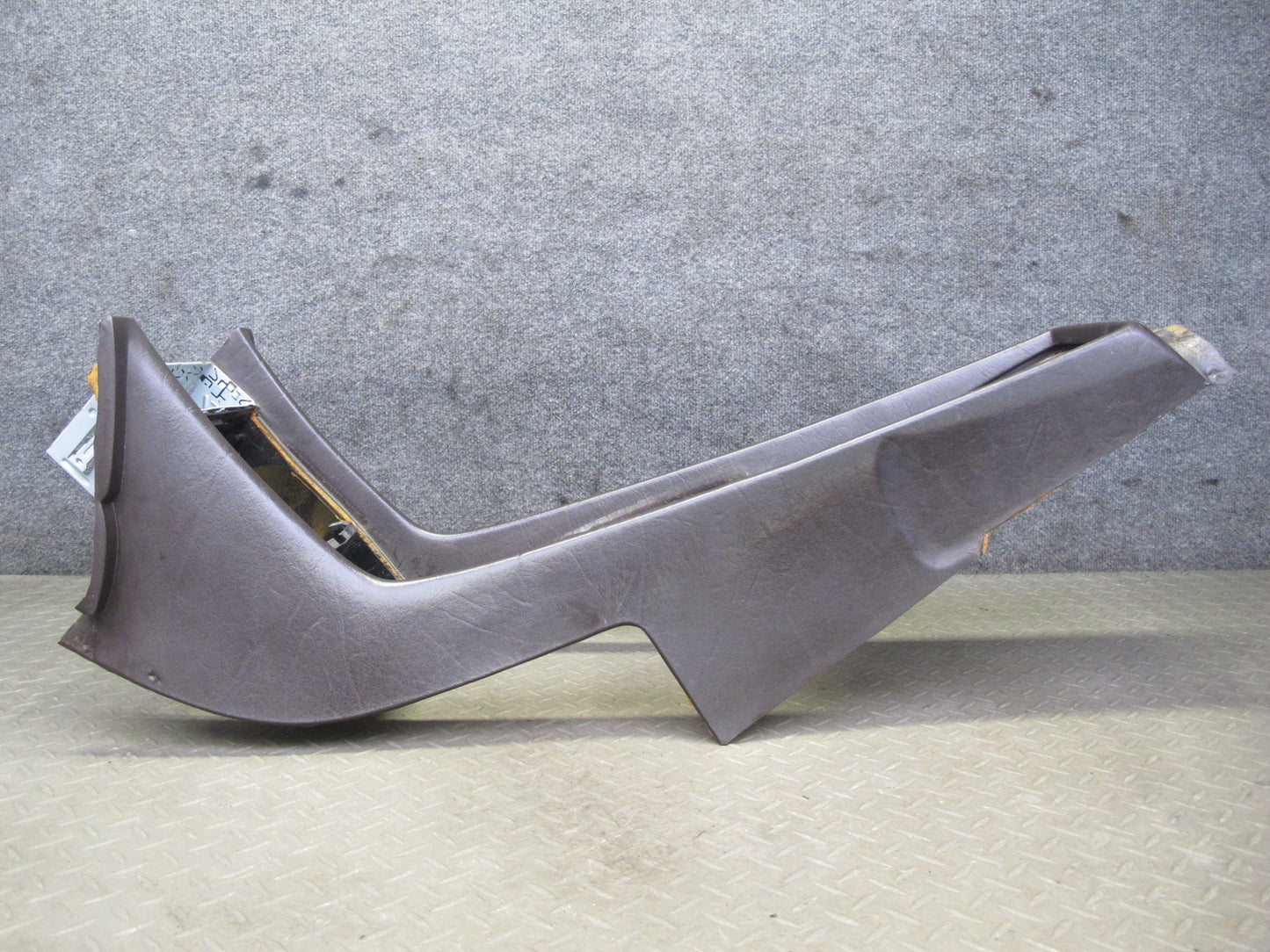 81-85 Mercedes R107 Front Center Console Trim Cover Panel Brown OEM