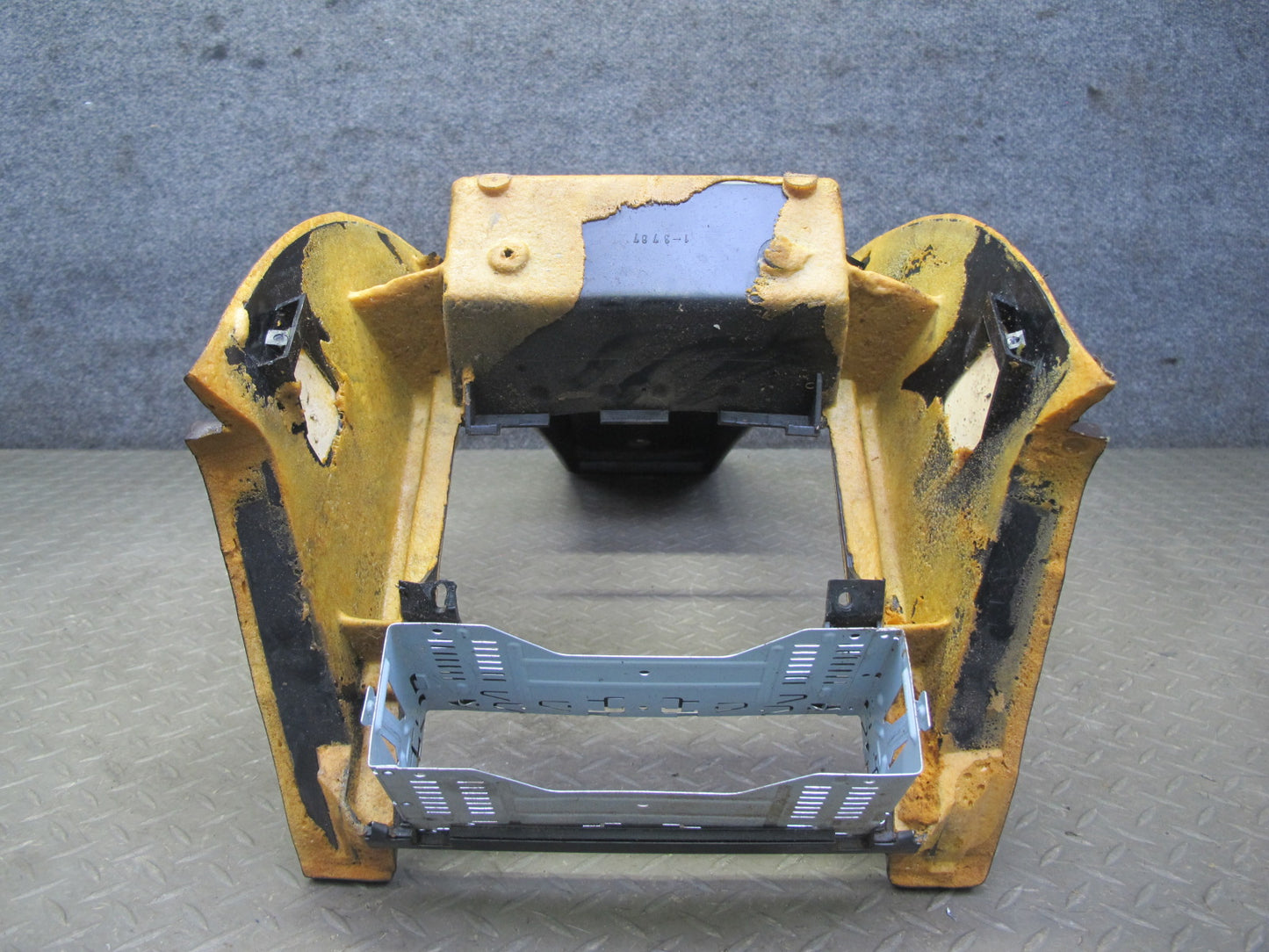 81-85 Mercedes R107 Front Center Console Trim Cover Panel Brown OEM