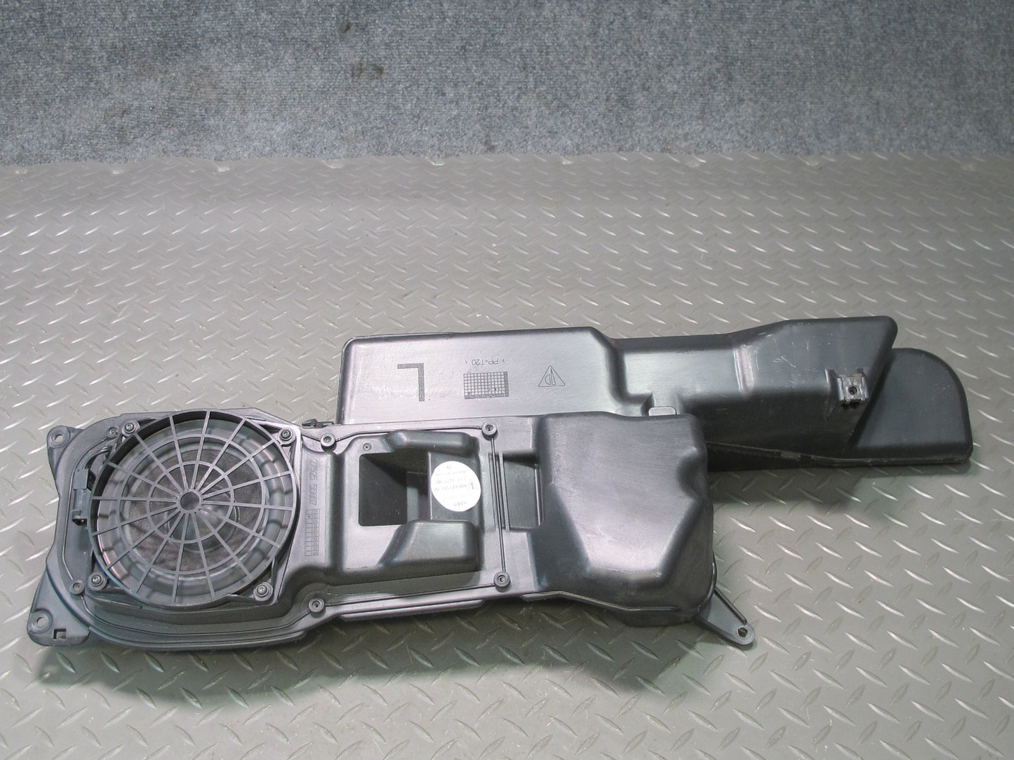 2001 Porsche Boxster 986 Front Right & Left Side Door Audio Speaker Box Set