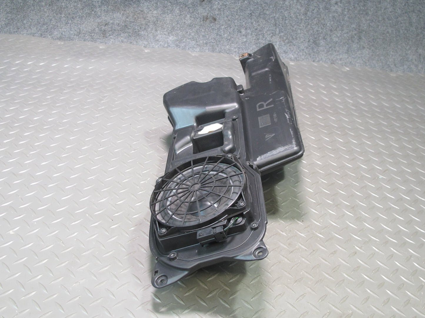 2001 Porsche Boxster 986 Front Right & Left Side Door Audio Speaker Box Set