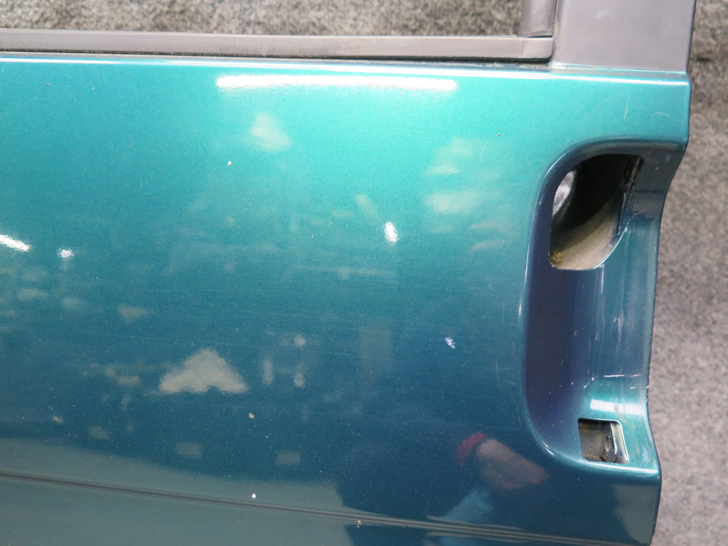 99-03 VW Eurovan T4 Front Left Door Shell Panel Green Pearl OEM