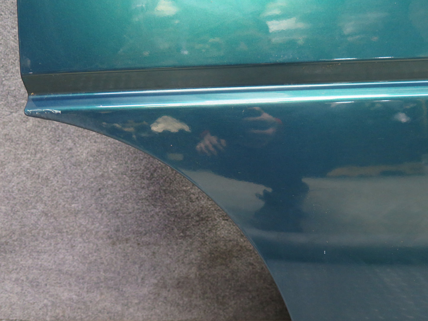 99-03 VW Eurovan T4 Front Left Door Shell Panel Green Pearl OEM