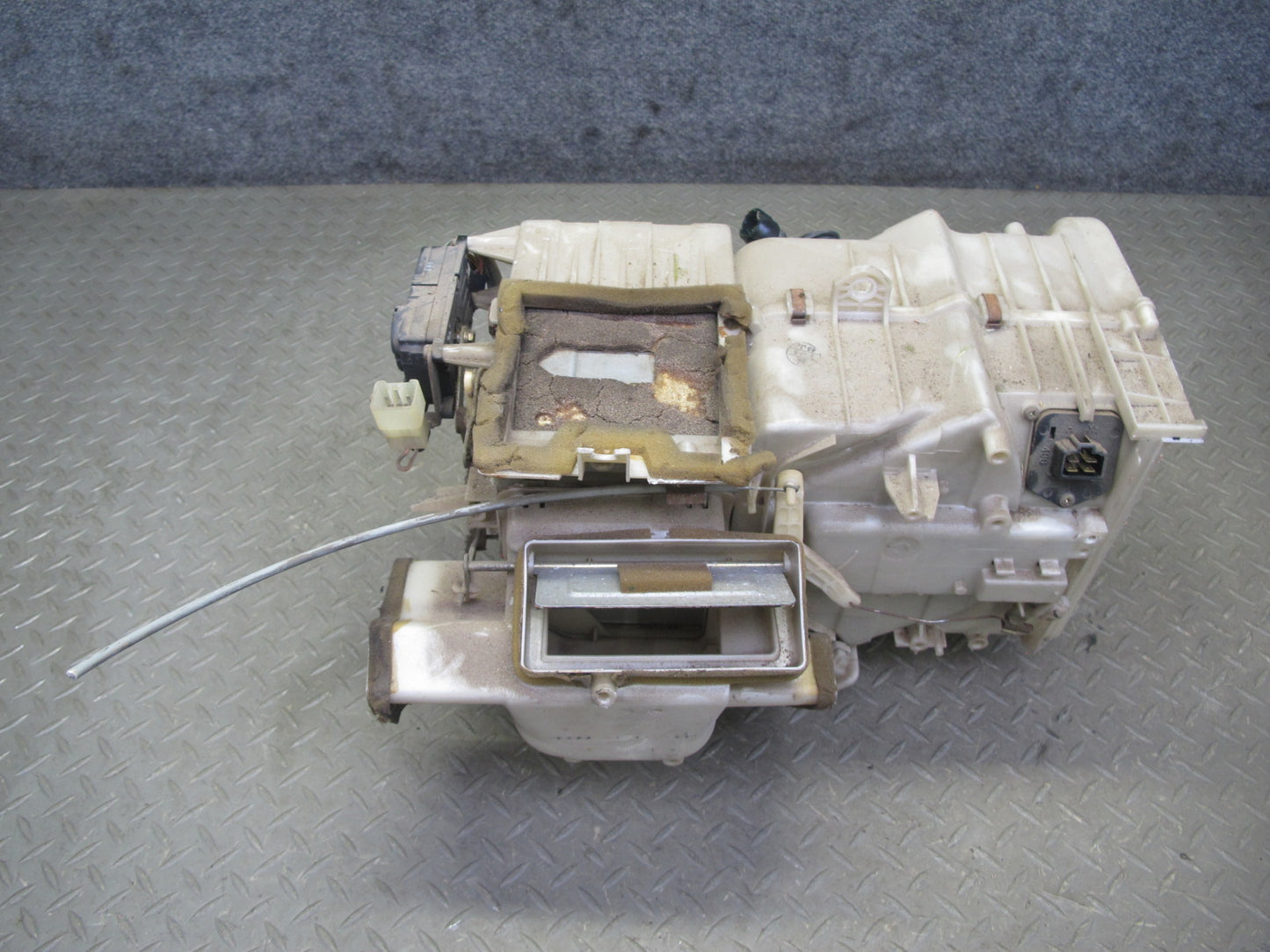 87-89 Toyota MR2 AW15 Heater Core Case Box Housing OEM