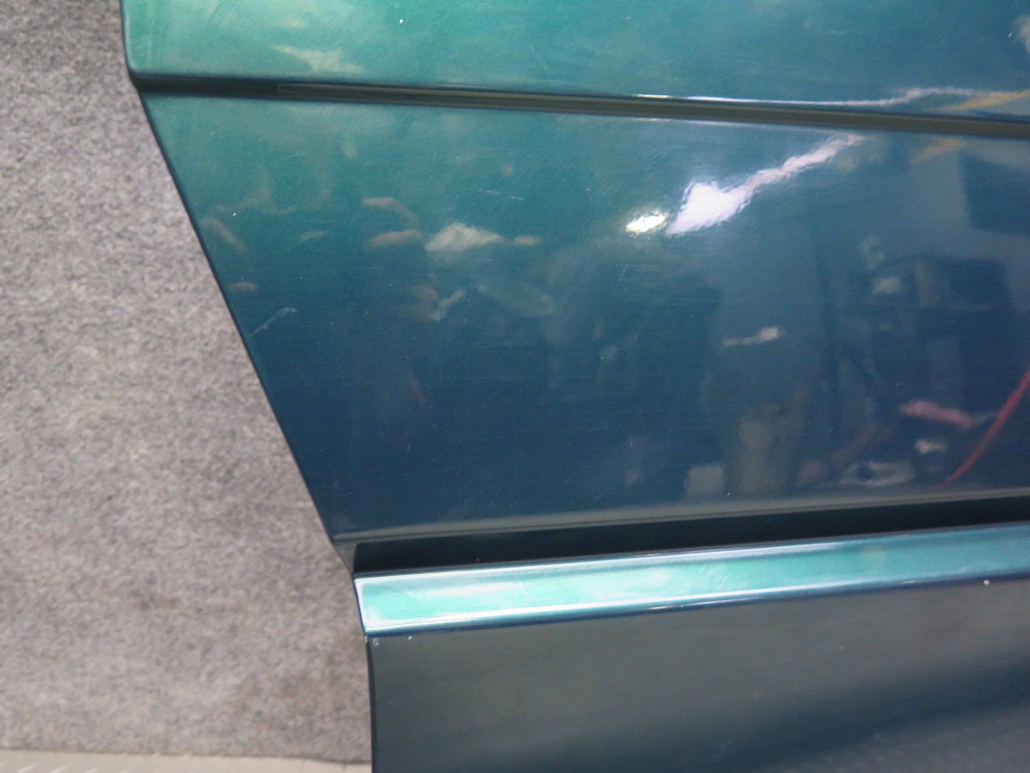 99-03 VW Eurovan T4 Front Right Door Shell Panel Green Pearl OEM