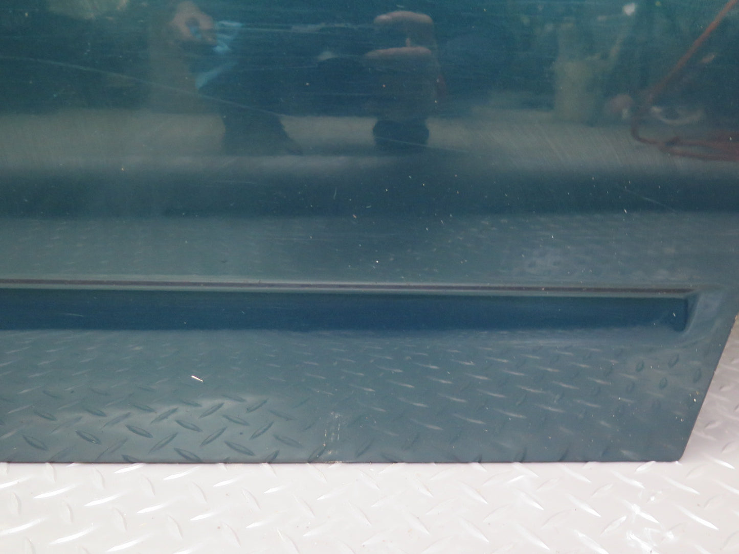 99-03 VW Eurovan T4 Front Right Door Shell Panel Green Pearl OEM