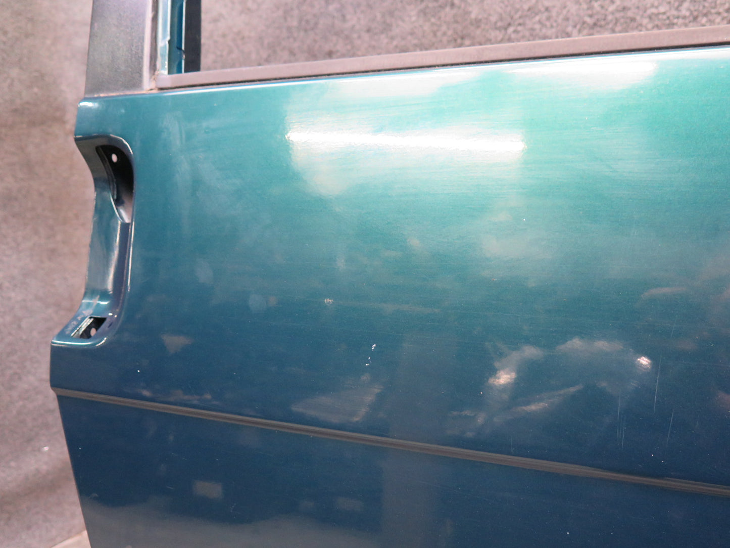 99-03 VW Eurovan T4 Front Right Door Shell Panel Green Pearl OEM