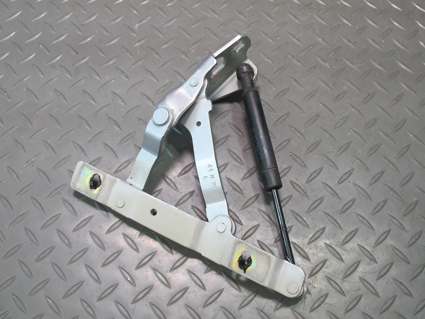 1997-2004 Porsche Boxster 986 Rear Trunk Lid Hinge Bracket w Support Set of 2