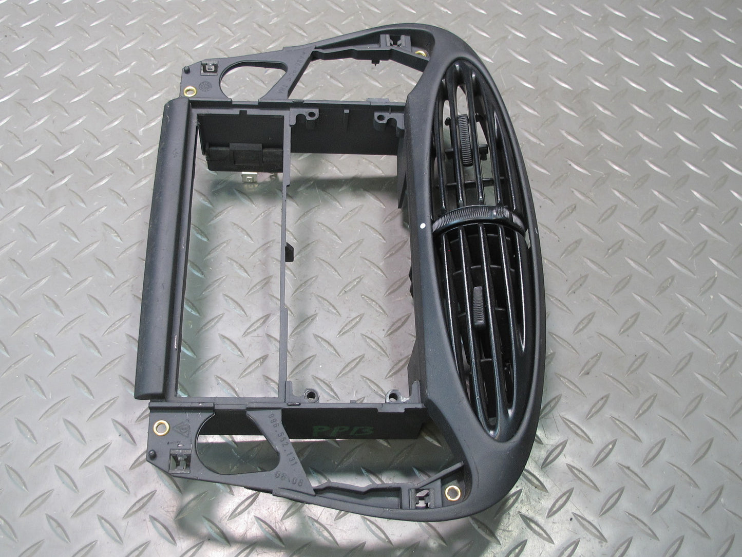 97-04 Porsche Boxster 986 Dash Front Left Center Right A/C Air Vent Grille Set